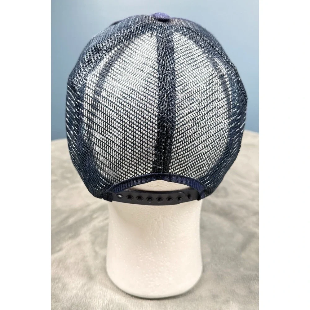 Vintage US Naval Academy Snapback Trucker Hat Navy Blue Mesh Crest Logo